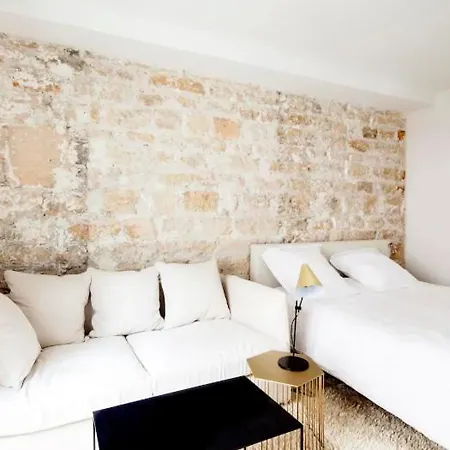 Apartment Cmg Saint Paul / Rivoli V