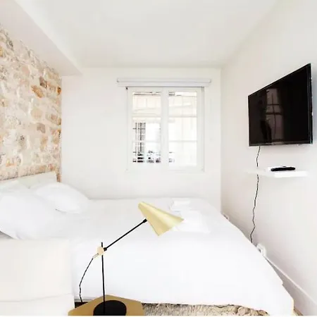Apartment Cmg Saint Paul / Rivoli V Paris
